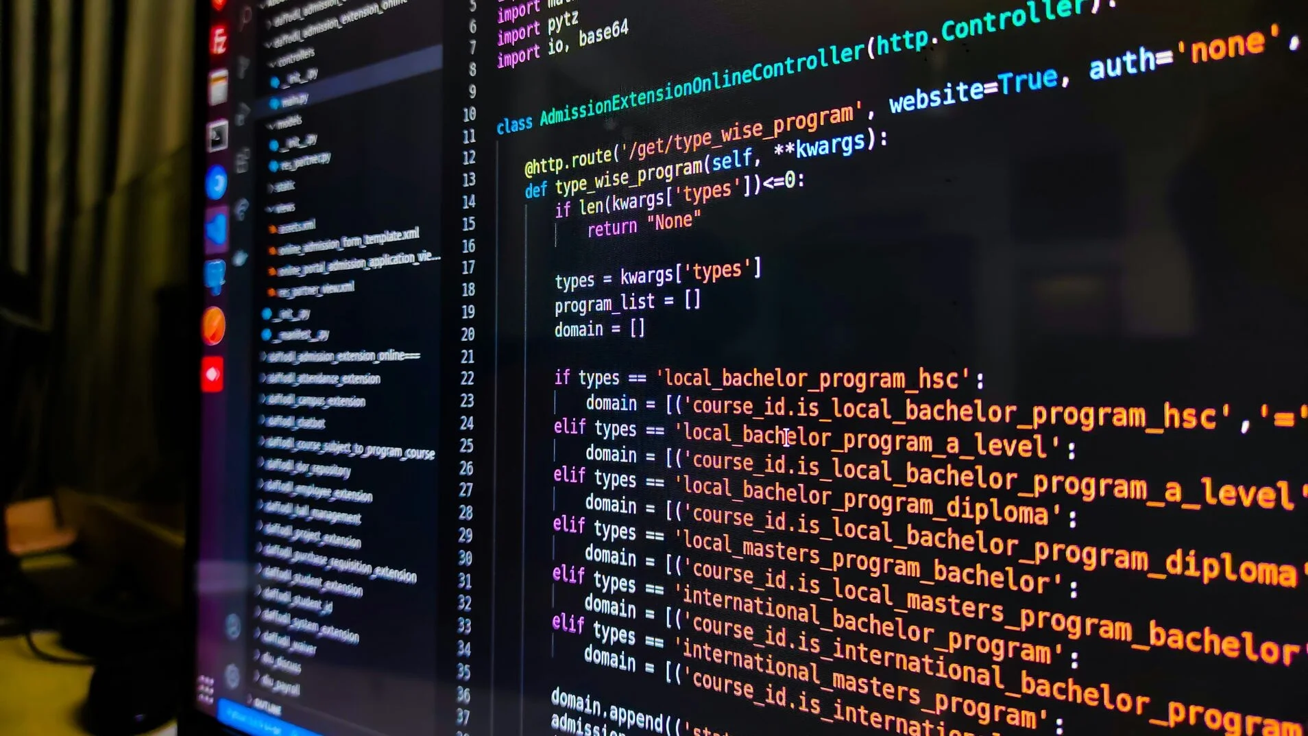 What to Know Before Hiring a Software Development Company